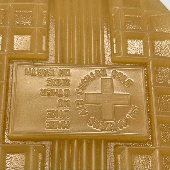 Dr. Martens, Made In England Leather Shoes. Size 7 Men's Vintage! - Picture 7 of 12